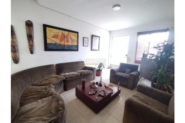 Casas, Venta en Eucarístico