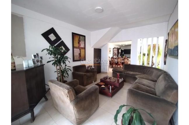 Casas, Venta en Eucarístico