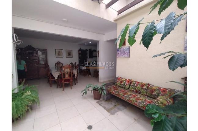 Casas, Venta, Eucarístico - $800.000.000