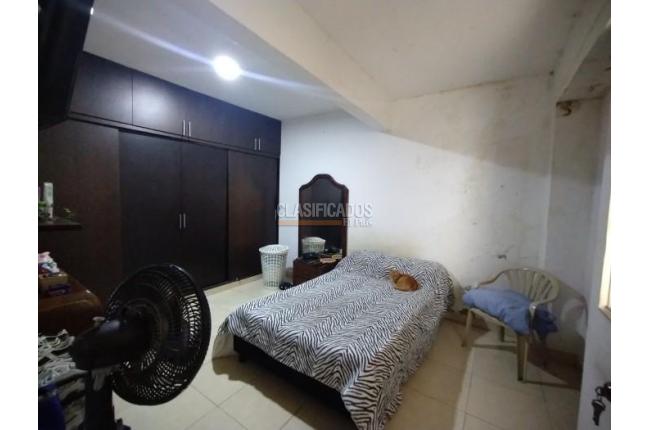 Casas, Venta, Eucarístico - $800.000.000