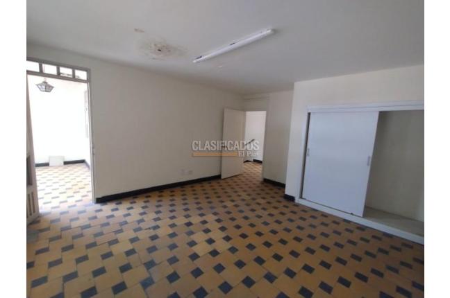 Casas, Venta, Eucarístico - $800.000.000