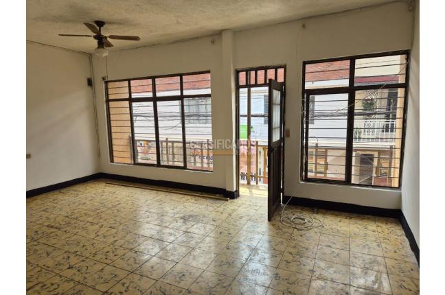 Casas, Alquiler, Siloé - $1.000.000