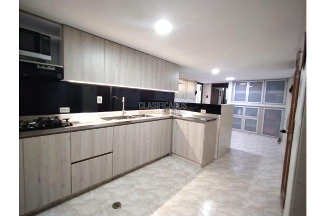 Apartamentos, Venta, Cristales - $790.000.000