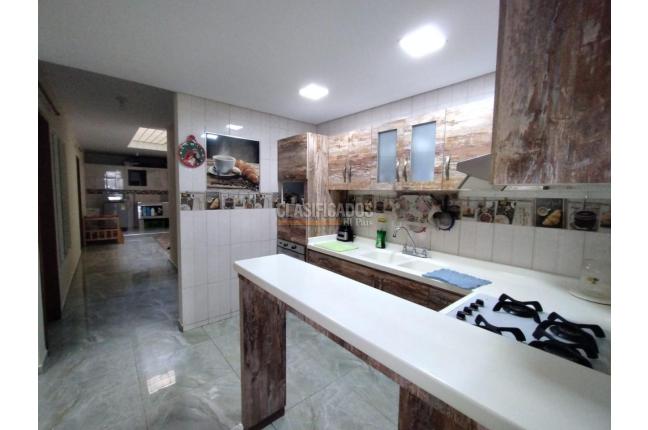 Casas, Venta, Nueva Floresta - $545.900.000