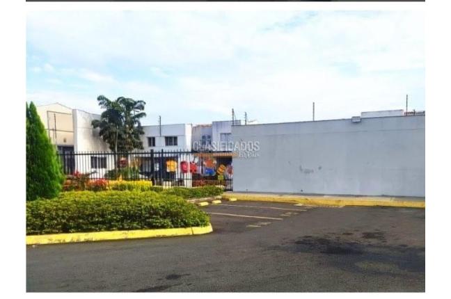 Casas, Venta, Ciudad Country - $340.000.000