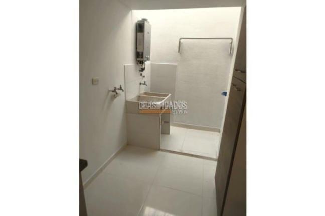 Casas, Venta, Ciudad Country - $340.000.000