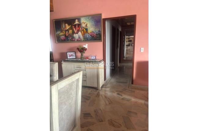 Apartamentos, Venta, Los Cámbulos - $580.000.000