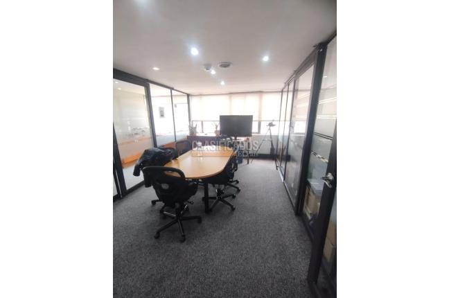 Oficinas y Consultorios, Venta en Bogotá