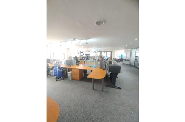 Oficinas y Consultorios, Venta, Bogotá - $3.500.220.000