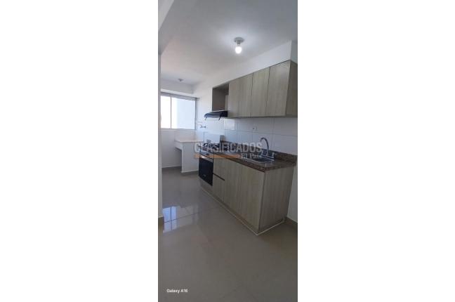 Apartamentos, Alquiler, Barranquilla - $2.100.000