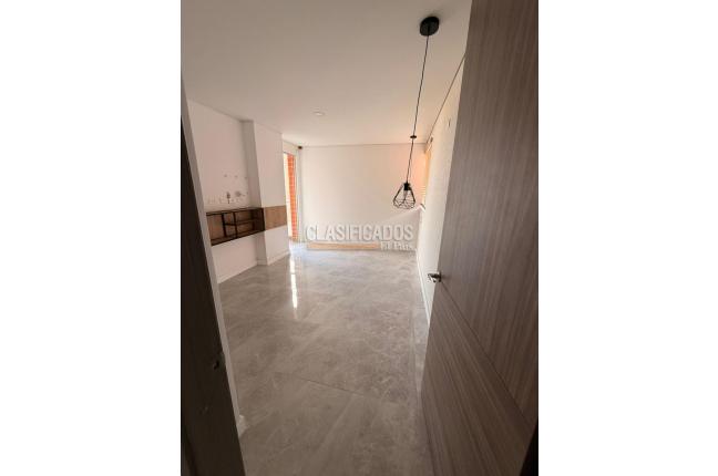 Apartamentos, Alquiler, Altos de Santa Isabel - $5.000.000