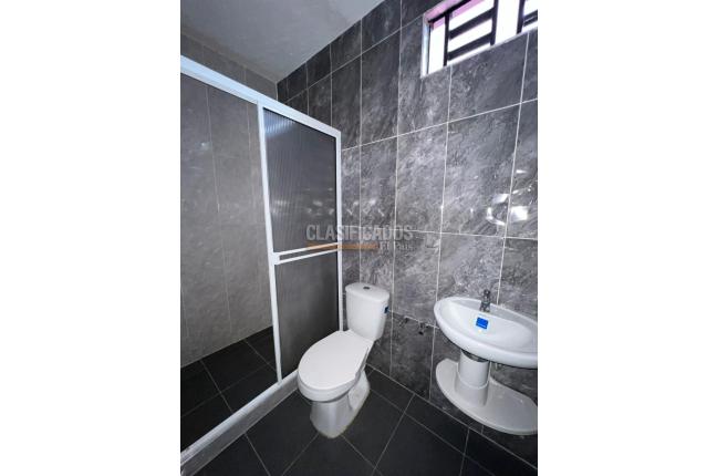 Apartamentos, Alquiler, Ciudad Pacifica - $900.000