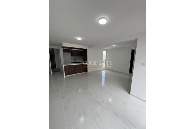 Apartamentos, Alquiler en Tierralinda del Lago