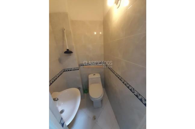 Casas, Alquiler, Bogotá - $10.500.000