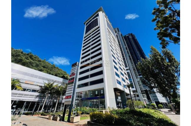 Oficinas y Consultorios, Alquiler en Bogotá