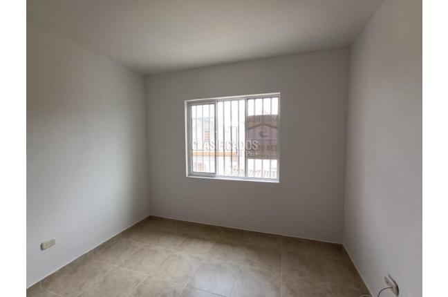 Apartamentos, Alquiler, Junín - $850.000