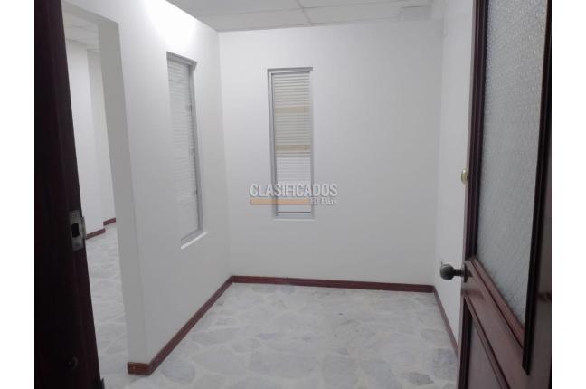 Oficinas y Consultorios, Venta en San Vicente