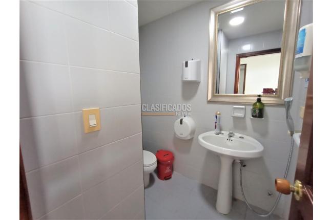 Oficinas y Consultorios, Venta, Capri - $190.000.000