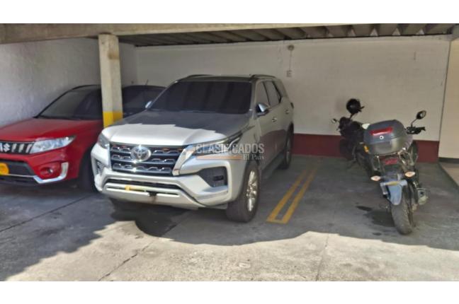 Apartamentos, Venta, Prados del Norte - $390.000.000