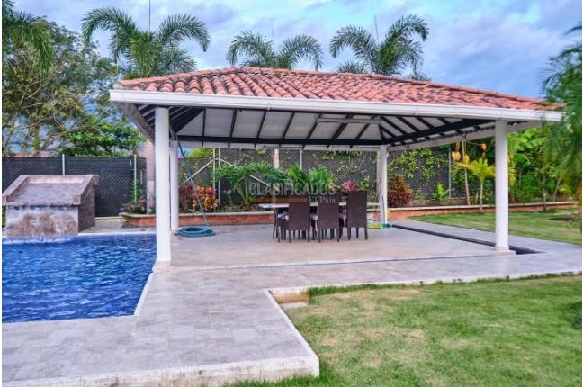 Fincas y Casas Campestres, Venta, El Cerrito - $1.600.000.000