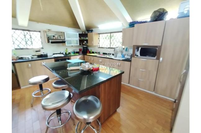 Casas, Venta, Ciudad Jardín - $3.500.000.000