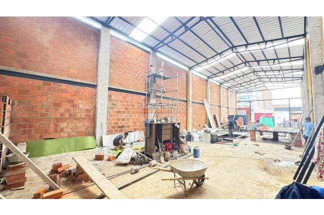 Locales y Bodegas, Alquiler, San Nicolás - $7.300.000