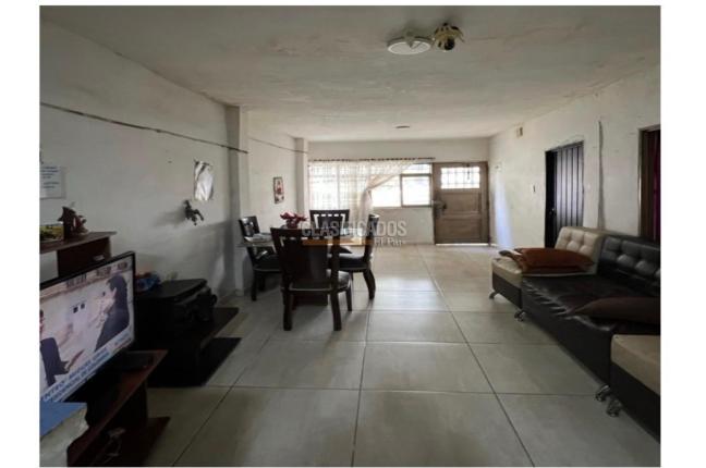 Casas, Venta, Meléndez - $390.000.000