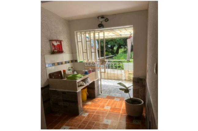 Casas, Venta, Meléndez - $390.000.000