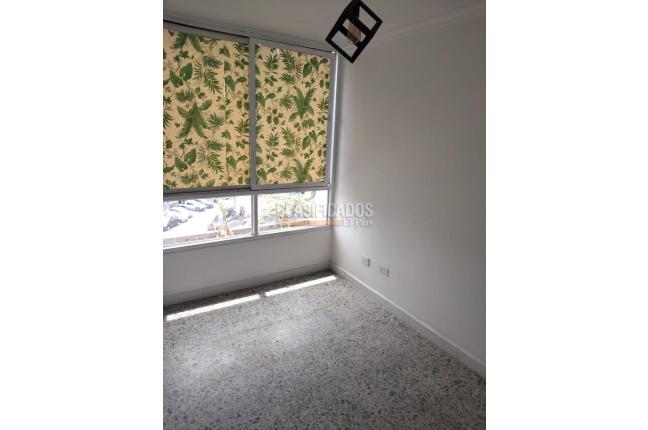 Apartamentos, Alquiler, San Vicente - $2.100.000