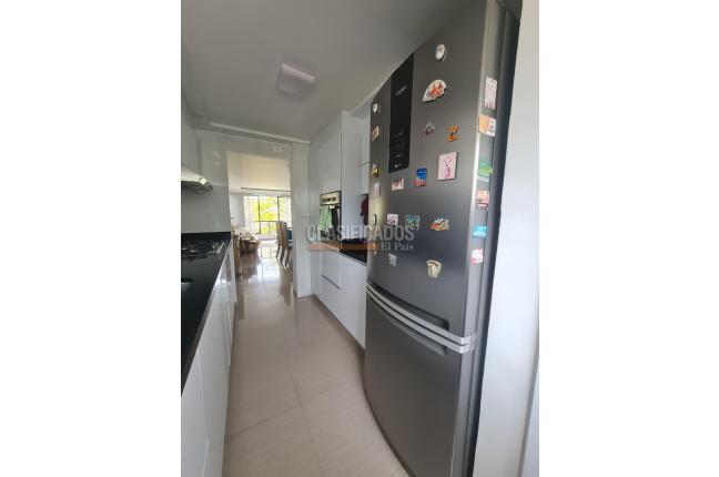 Apartamentos, Venta, Multicentro - $390.000.000