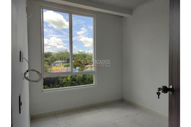 Casas, Alquiler, Ciudad Pacifica - $1.900.000