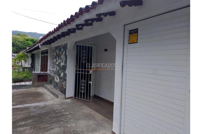 Casas, Venta en Prados del Norte