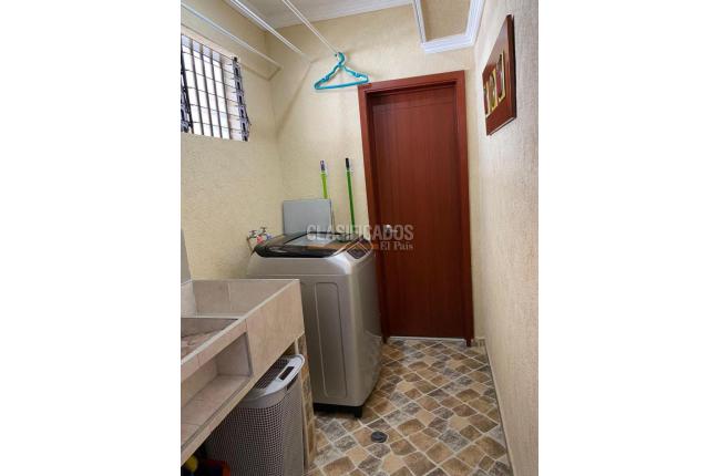 Apartamentos, Venta, La Flora - $355.000.000