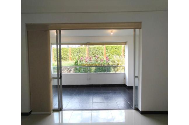 Apartamentos, Venta en Pance