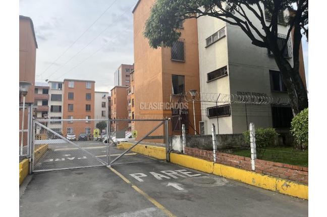 Apartamentos, Venta en Prados de Oriente