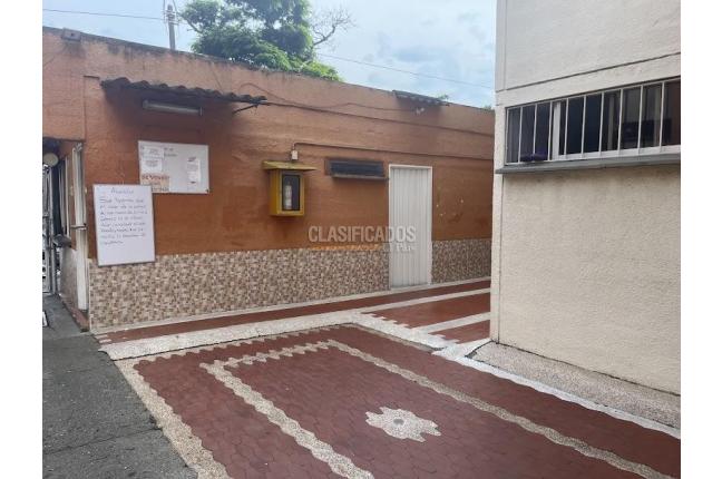 Apartamentos, Venta en Prados de Oriente