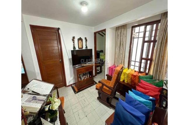 Casas, Venta, Camino Real - $700.000.000