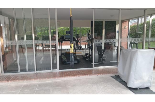 Apartamentos, Venta, Club Residencial Los Cristales - $645.000.000