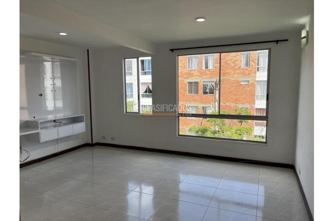 Apartamentos, Venta, Calicanto - $215.000.000