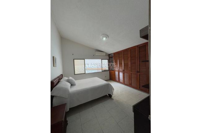 Casas, Venta, Guadalupe - $850.000.000