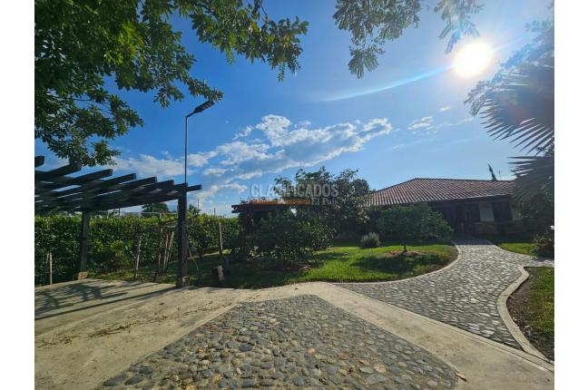 Fincas y Casas Campestres, Venta en Palmira