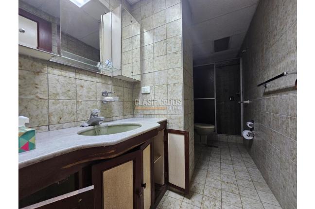 Apartamentos, Venta, Versalles - $388.000.000