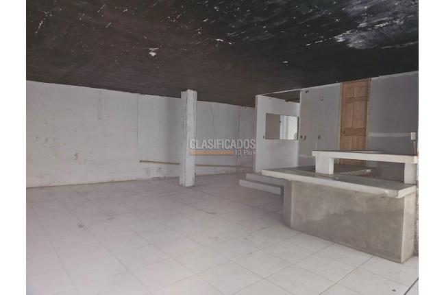 Locales y Bodegas, Alquiler, Flora Industrial - $9.500.000