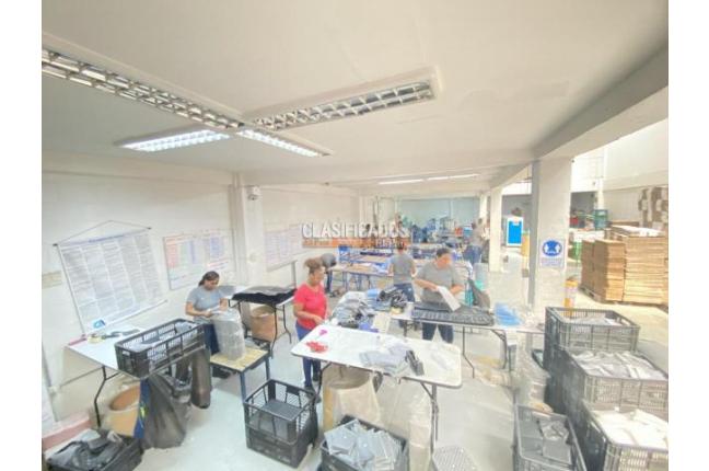 Locales y Bodegas, Alquiler, Los Cámbulos - $10.142.000