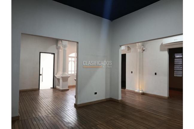 Casas, Alquiler, Granada - $9.500.000