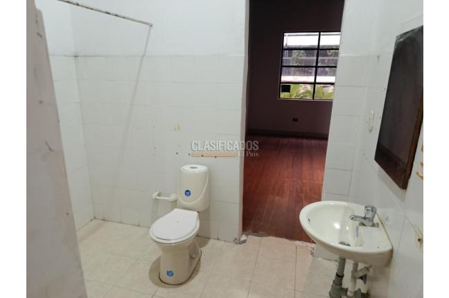 Casas, Alquiler, Granada - $9.500.000