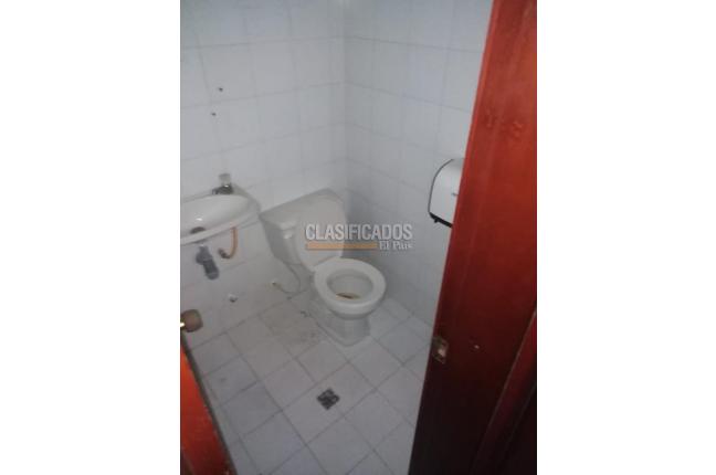 Locales y Bodegas, Venta, Flora Industrial - $1.600.000.000