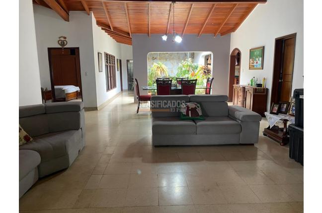 Casas, Venta, Prados del Norte - $780.000.000