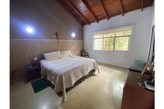 Casas, Venta, Prados del Norte - $780.000.000