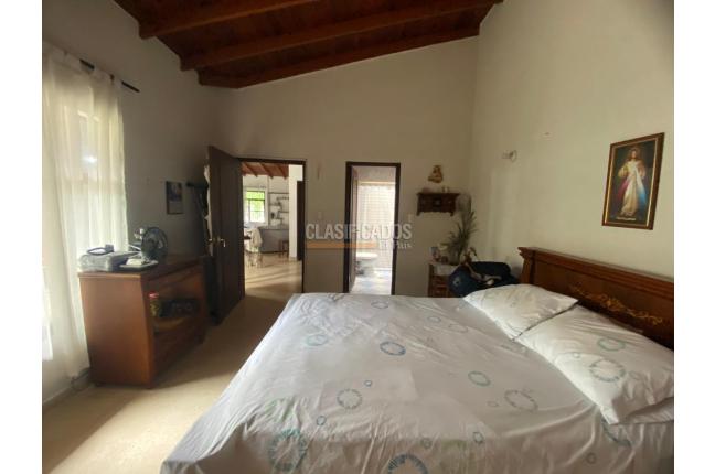 Casas, Venta, Prados del Norte - $780.000.000